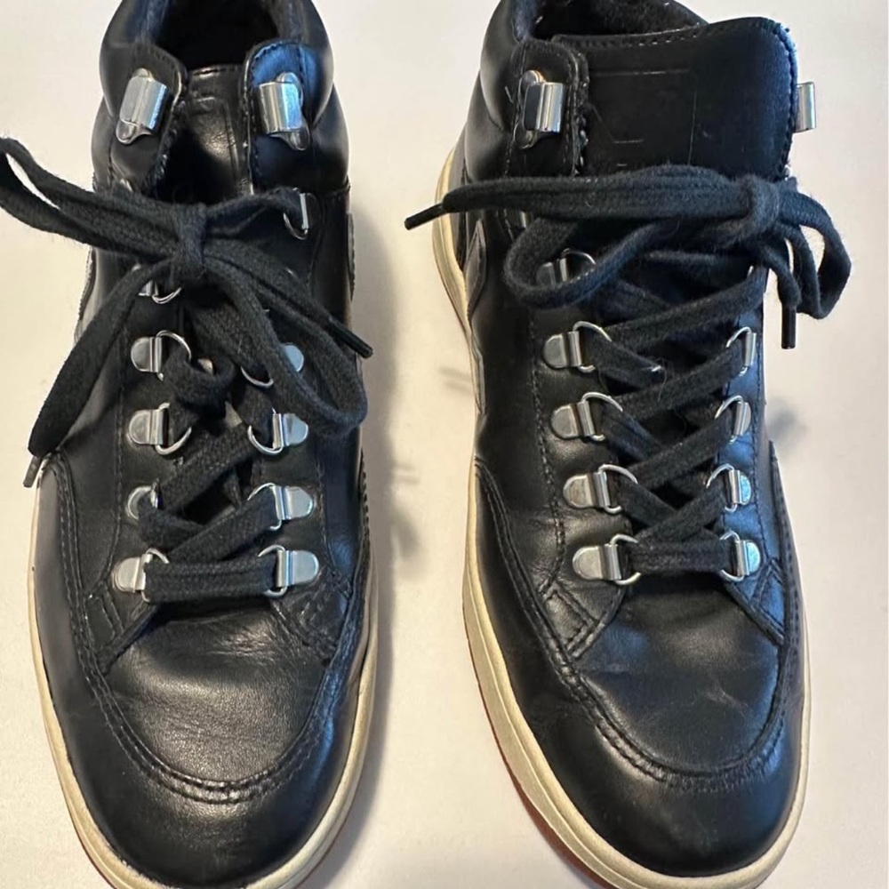 Veja black leather high-top women’s sneakers